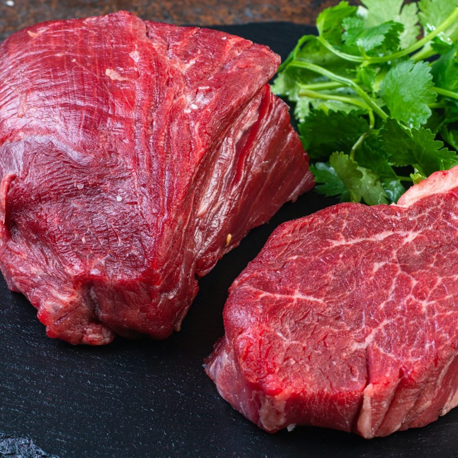 Frisches Fleisch als Bestandteil einer individuellen Ernährungsberatung für Hunde